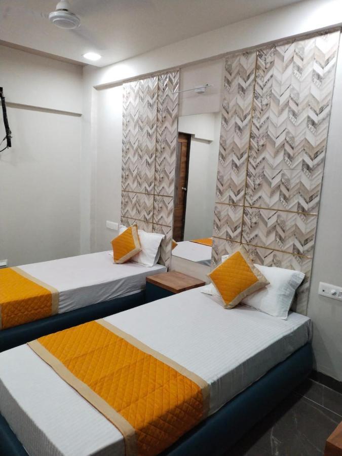 Hotel Dolphin Residency Patan  Luaran gambar